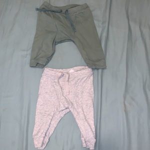 4/$25 | Old Navy 0-3 months light weight pants